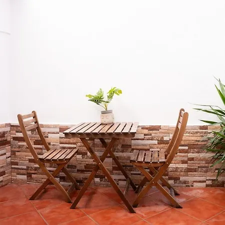 A 7 Minutos De La Playa Y Cerca De La Estacion De Autobus Appartement *